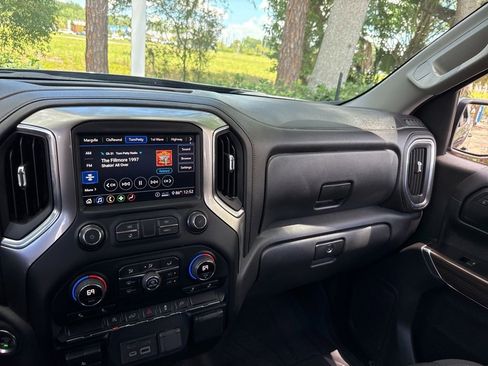 Used 2020 Chevrolet Silverado 1500 LT w/ All-Star Edition RWD image 64