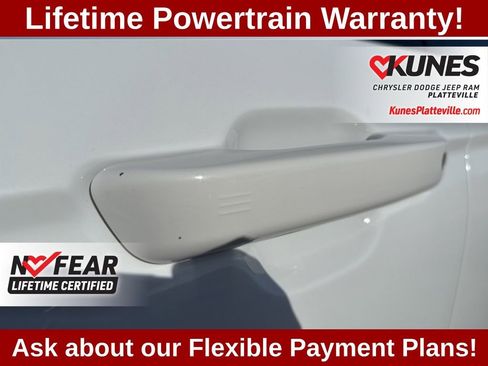 Used 2024 Jeep Grand Cherokee L Laredo image 15