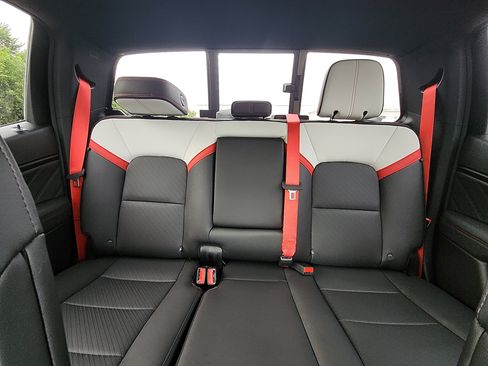 New 2025 GMC Canyon AT4 w/ AT4X Package image 26