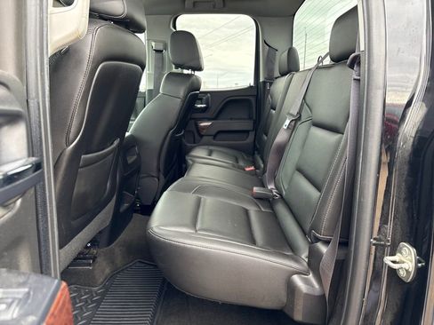 Used 2014 GMC Sierra 1500 SLT w/ Suspension Package, Off-Road image 32