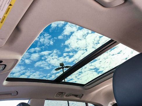 Used 2022 Audi Q8 Premium w/ Convenience Package image 39