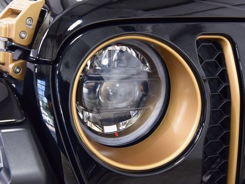 Used 2023 Jeep Wrangler Rubicon 392 w/ Xtreme Recon 35" Tire Package image 11