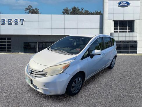 Used 2015 Nissan Versa Note SV FWD image 2
