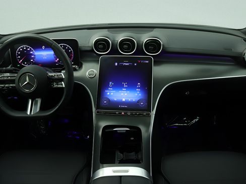 Certified 2023 Mercedes-Benz C 300 Sedan image 7