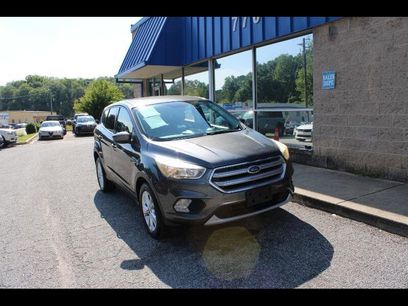 Used 2017 Ford Escape SE