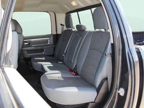 Used 2018 RAM 3500 SLT w/ Protection Group AWD/4WD image 24