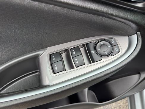 Used 2024 Chevrolet Malibu LT FWD image 12