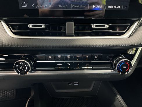 New 2026 Chevrolet Equinox LT FWD image 22