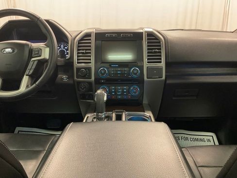 Used 2016 Ford F150 Lariat AWD/4WD image 2