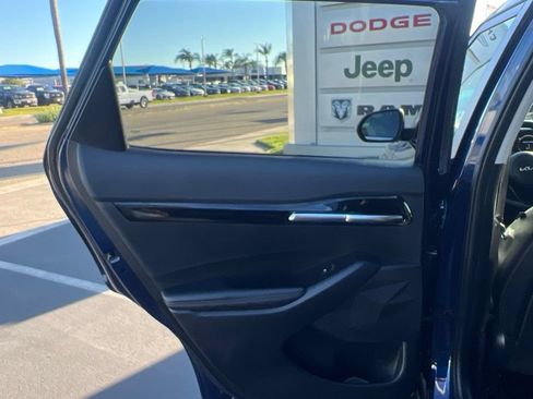 Used 2024 Kia Seltos EX AWD/4WD image 30