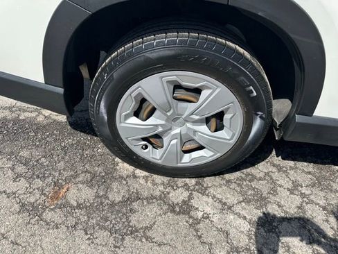 Used 2023 Subaru Forester AWD/4WD image 11