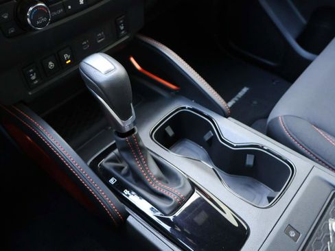 Used 2023 Nissan Frontier Pro-X w/ Pro Convenience Package image 15