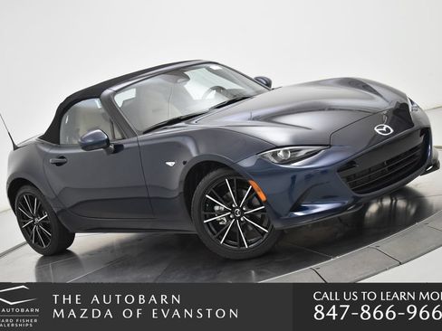 Certified 2025 MAZDA MX-5 Miata Grand Touring RWD image 2