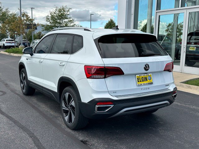 Used 2023 Volkswagen Taos SE w/ Panoramic Sunroof Package AWD/4WD image 6