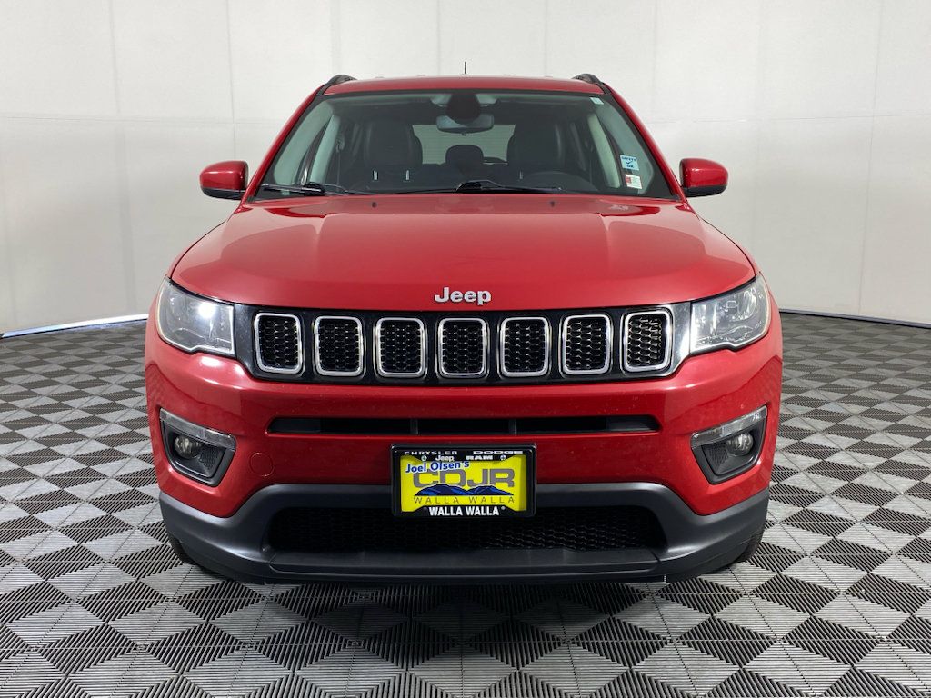 Used 2021 Jeep Compass Latitude AWD/4WD image 2