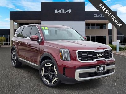 Certified 2024 Kia Telluride S w/ S Sunroof Package