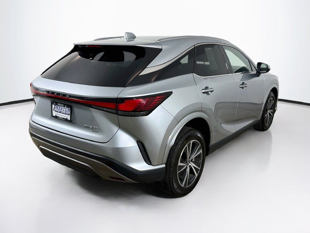 Used 2023 Lexus RX 350 Premium w/ Accessory Package AWD/4WD image 5
