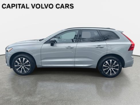 Certified 2025 Volvo XC60 B5 Plus image 8