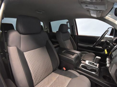Used 2016 Toyota Tundra SR5 w/ SR5 Upgrade Package image 25