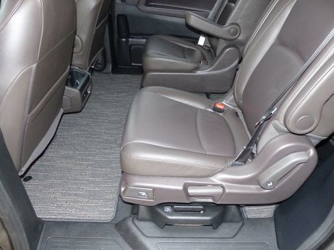 Used 2019 Honda Odyssey EX-L image 27