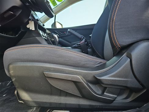 Certified 2023 Subaru Crosstrek 2.0i Premium image 29