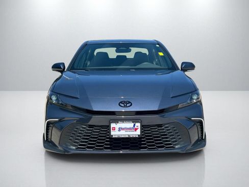 Used 2026 Toyota Camry SE w/ Convenience Package FWD image 2