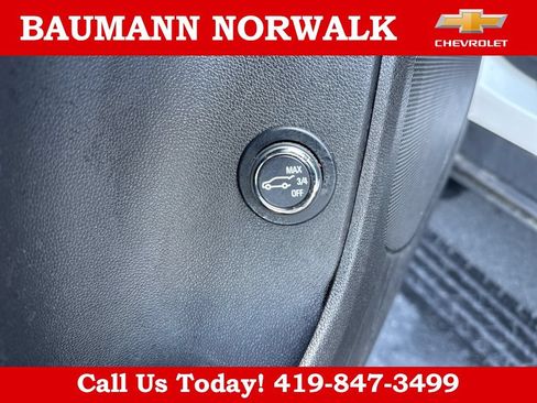 Used 2024 Chevrolet Blazer LT w/ Convenience Package FWD image 13