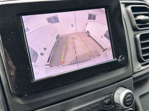 Used 2025 RAM ProMaster 2500 w/ Convenience Group FWD image 25