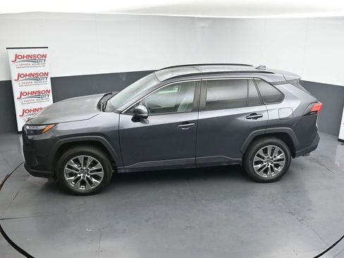 Used 2023 Toyota RAV4 XLE Premium AWD/4WD image 30