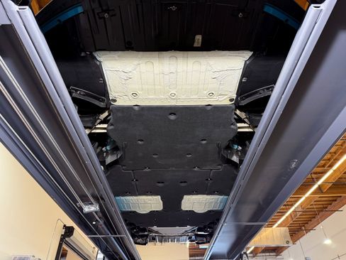 Used 2018 Porsche 911 GT2 RS image 70