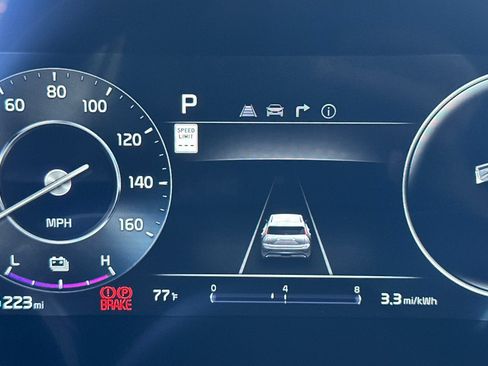 New 2026 Kia Niro Wave FWD image 25