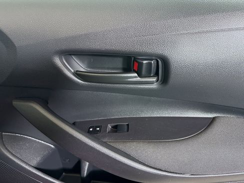 Used 2024 Toyota Corolla LE image 30