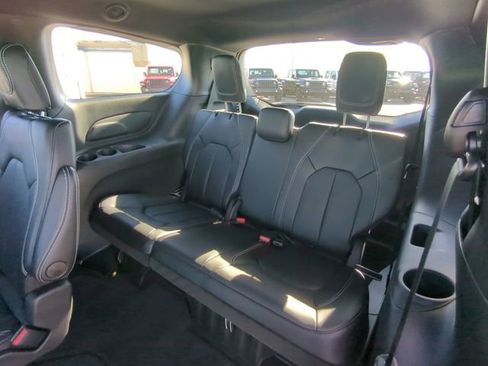 New 2026 Chrysler Voyager LX FWD image 16