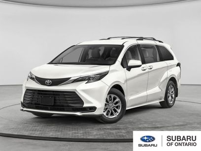 Used 2025 Toyota Sienna LE