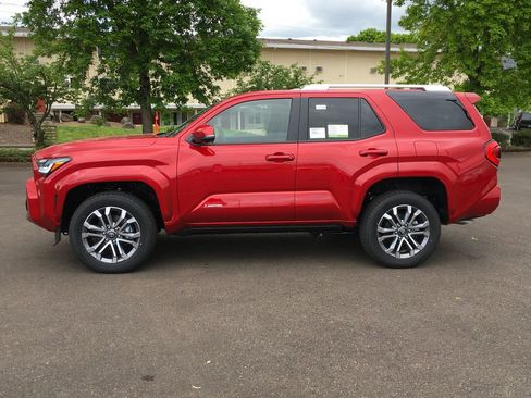 New 2026 Toyota 4Runner Limited w/ Tow Technology Package AWD/4WD image 3