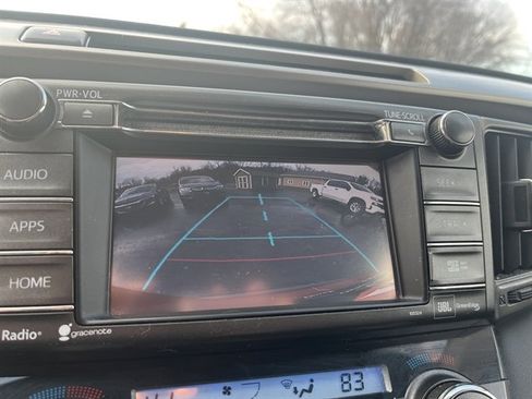 Used 2014 Toyota RAV4 Limited w/ Technology Package image 28
