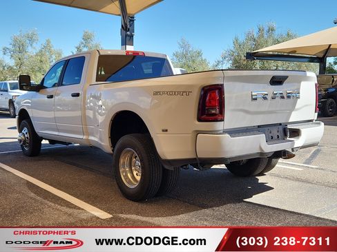 Used 2026 RAM 3500 Big Horn AWD/4WD image 5