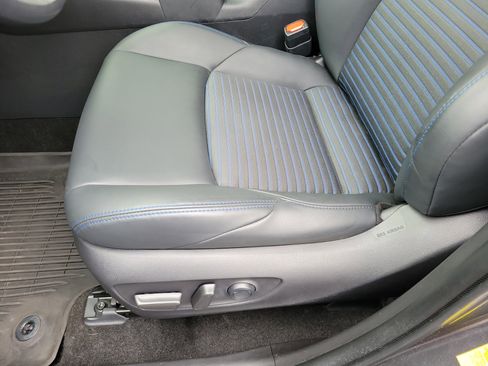 Used 2023 Toyota RAV4 XSE image 8