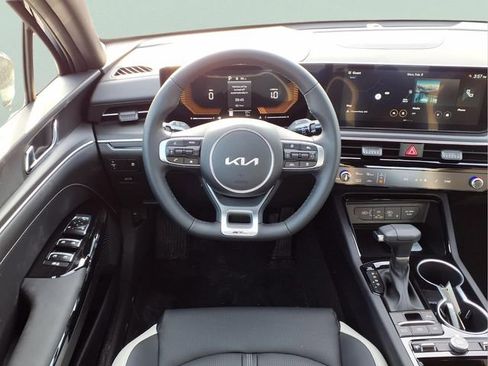 New 2026 Kia K5 GT-Line image 4