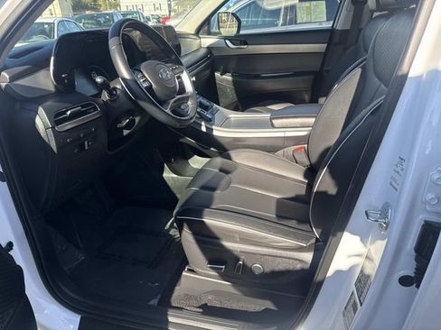 Used 2024 Hyundai Palisade SEL image 18