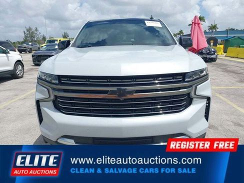 Used 2022 Chevrolet Suburban RST w/ Sport Performance Package AWD/4WD image 24