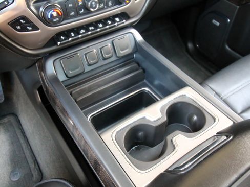 Used 2016 GMC Sierra 2500 Denali w/ Duramax Plus Package image 35