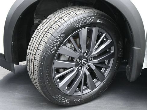 Used 2023 Nissan Pathfinder SL w/ SL Premium Package FWD image 23