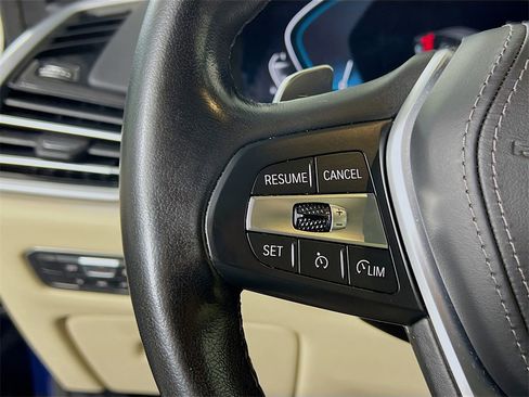 Used 2022 BMW X5 xDrive45e w/ Executive Package image 21