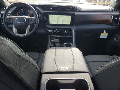 New 2026 GMC Sierra 1500 Denali w/ Technology Package image 15