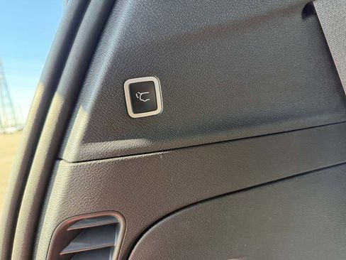 New 2026 Chrysler Pacifica Select image 19