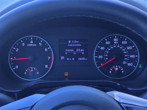 Used 2023 Kia Seltos EX image 16