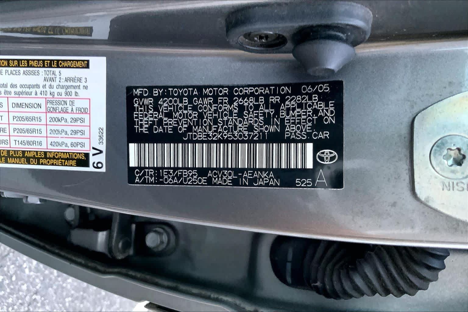Used 2005 Toyota Camry FWD image 25