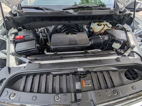 Used 2022 Chevrolet Silverado 1500 High Country w/ High Country Premium Package AWD/4WD image 22