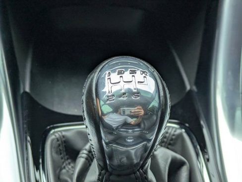 Used 2017 Chevrolet SS RWD image 31